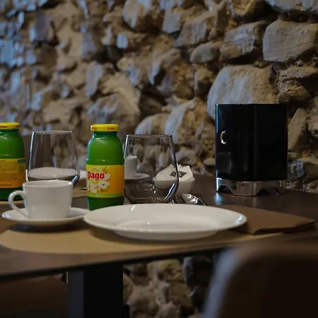 Le Cantine & Luxury Space Gæstehus San Mango Piemonte